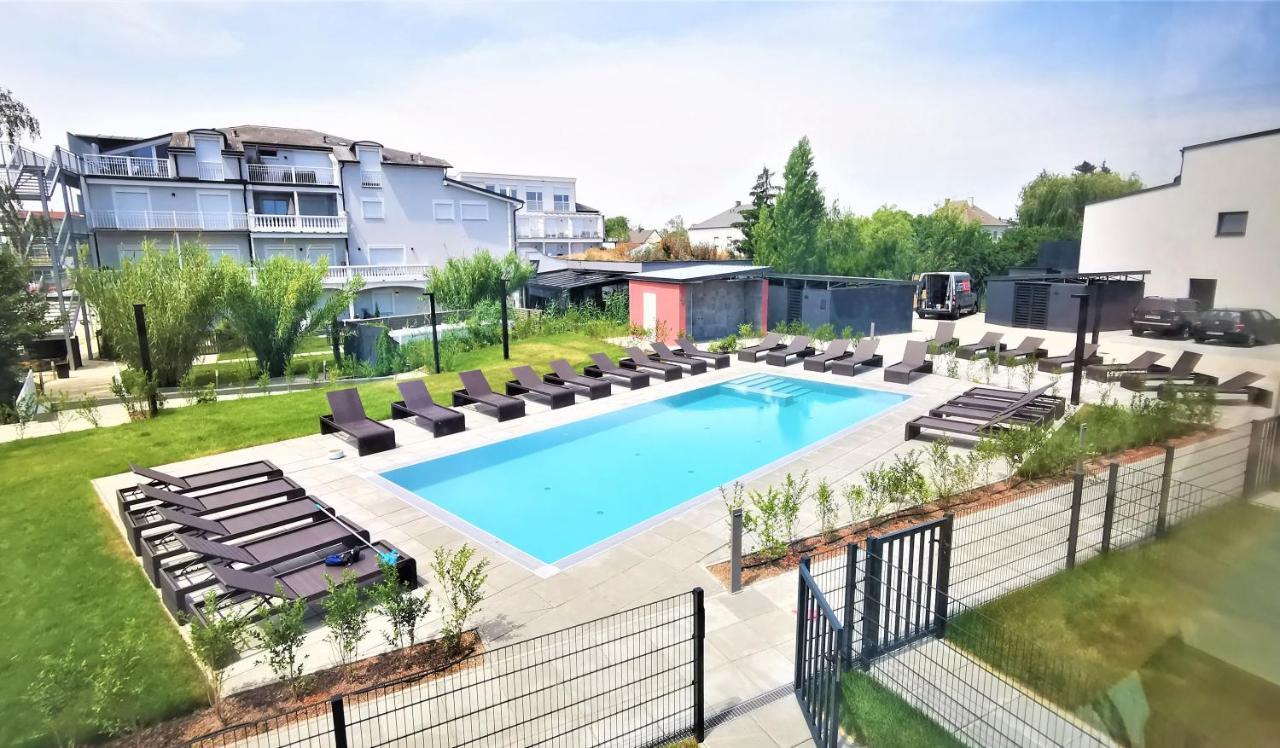 Spa Residenz Neusiedl Appartments Нойзідль-ам-Зе Екстер'єр фото