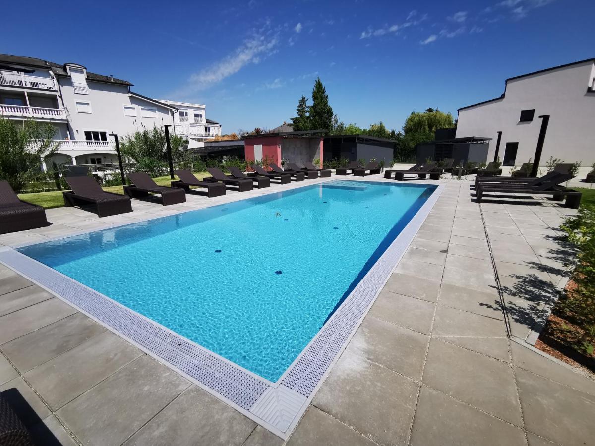 Spa Residenz Neusiedl Appartments Нойзідль-ам-Зе Екстер'єр фото